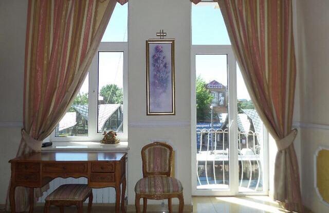 Beautiful Apartment In The Center Of Vinnytsia Exterior foto